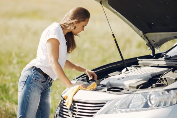 6 Vehicle Check-Ups You Should Consider Before Driving Long Distance